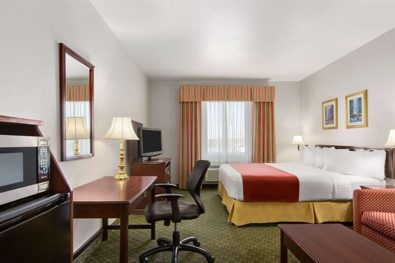 Country Inn & Suites By Radisson, Fort Worth West L-30 Nas Jrb Εξωτερικό φωτογραφία