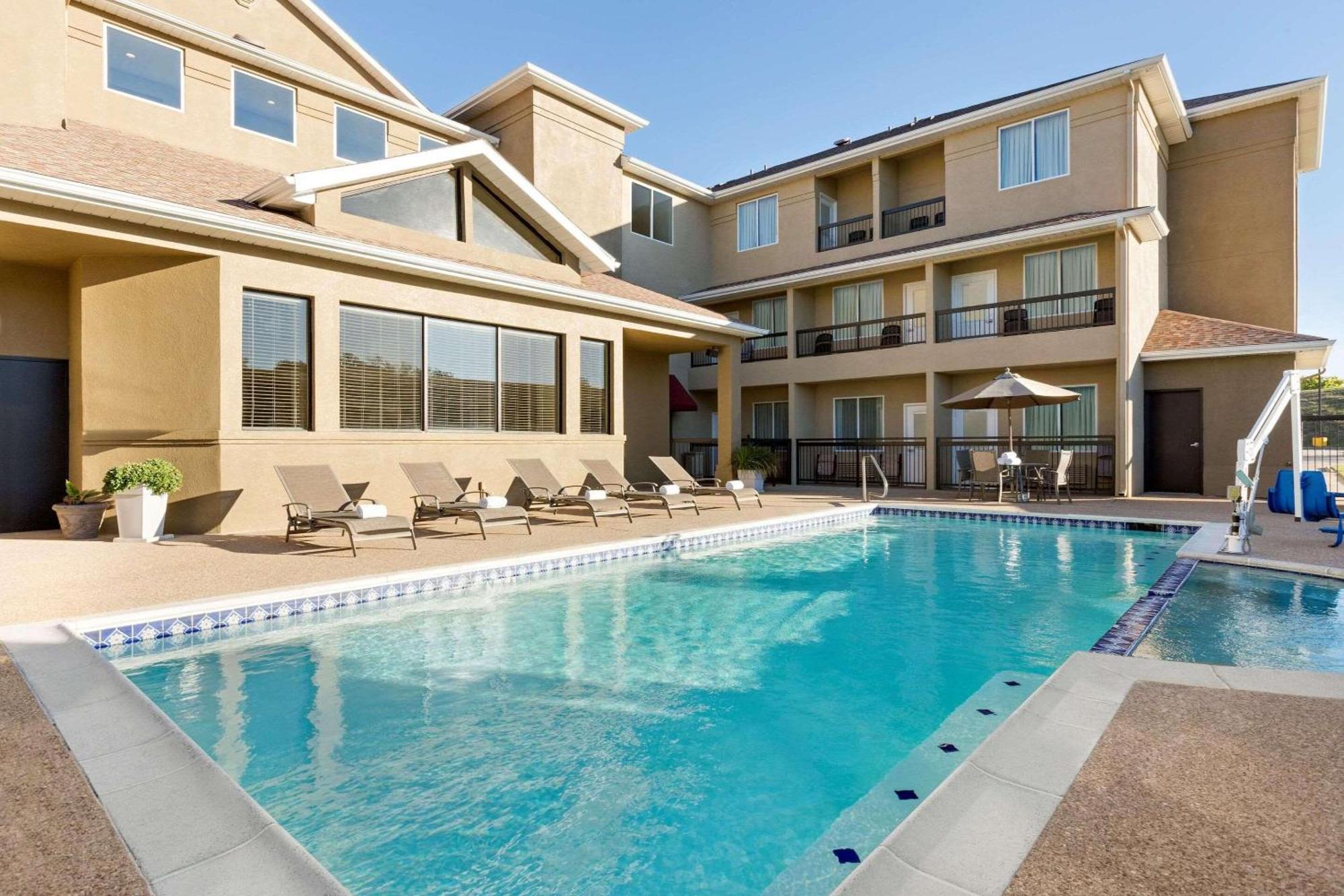 Country Inn & Suites By Radisson, Fort Worth West L-30 Nas Jrb Εξωτερικό φωτογραφία